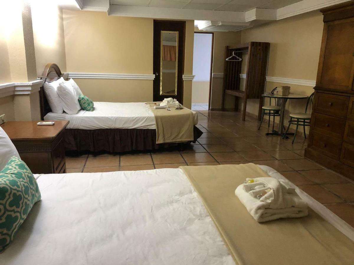 Arecibo Inn Ngoại thất bức ảnh