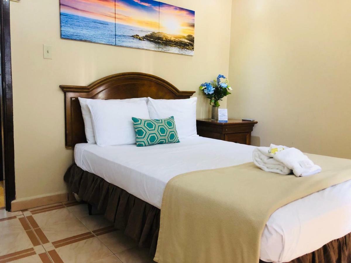 Arecibo Inn Ngoại thất bức ảnh