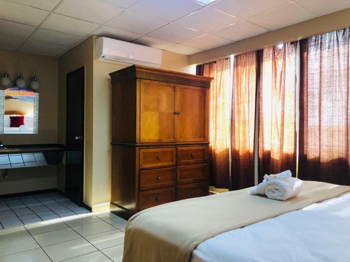 Arecibo Inn Ngoại thất bức ảnh